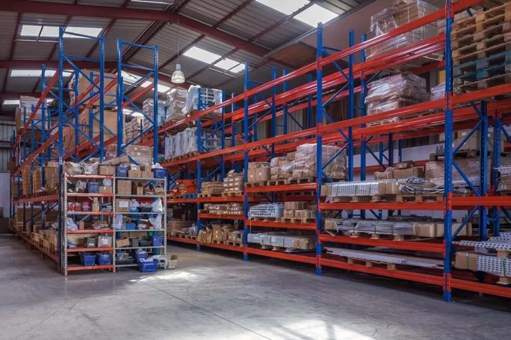 Équipement de stockage à Le Port